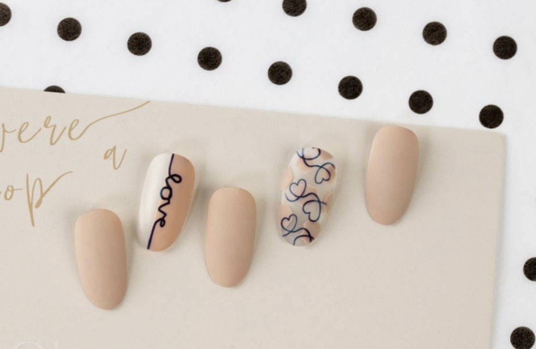 Love in Nude